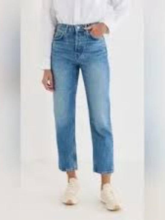 0151-NWT ETICA HIGH WAIST STRAIGHT LEG ANKLE RAW HEM JEANS - Picture 2 of 5